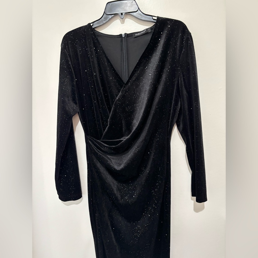 Black Long Sleeve dress size Large - Picture 2 of 8